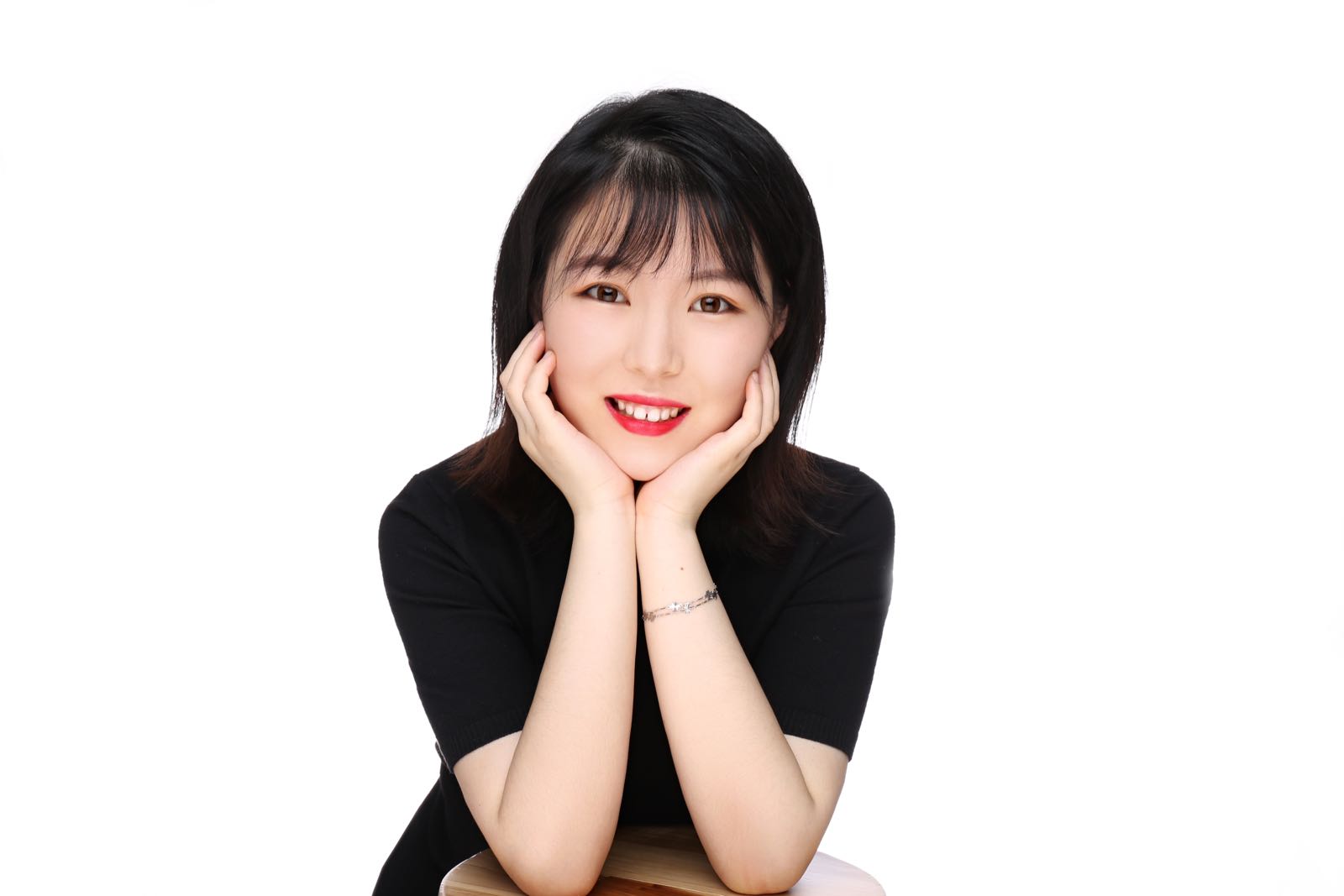 李菁